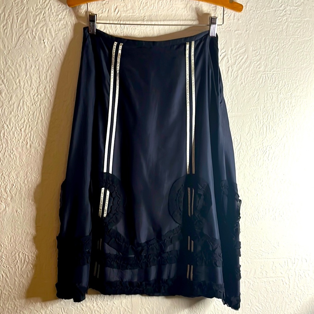 Vintage 100% Silk black skirt sz 6